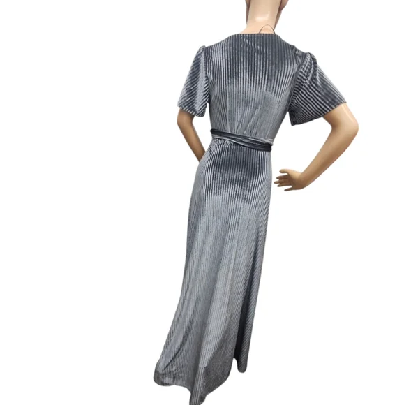 andi ribbed velvet wrap dress Baltic Born Andi Ribbed Velvet True Wrap Dress Size XXXL Dark Rose